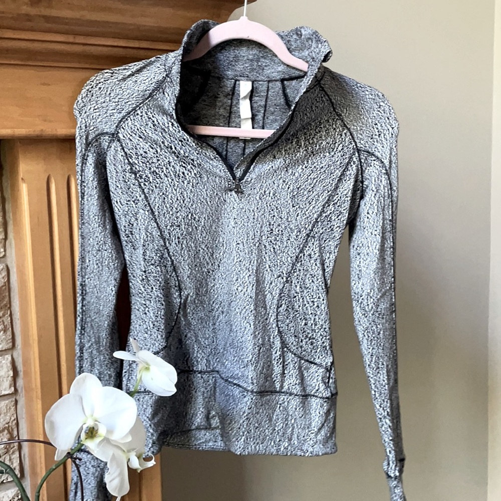 Lululemon 1/4 Zip Pullover
